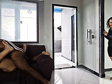 The stepfather mistook the stepfather for a wife and filled her with semen by mistake! He really liked it