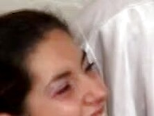 Zwei Freunde teilen sich das deutsche Madel