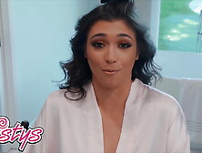 Horny Girls Jenna Foxx And Brooklyn Gray Play Together