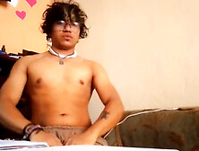 ASMR muscle guy Ikaoss experiences his first time