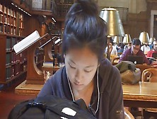 Candid Oriental Hawt Feet In Lbrary