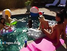 Great Group Anal Fun By The Swimmingpool