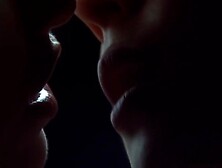 Jennifer Tilly - Gina Gershon - Bound