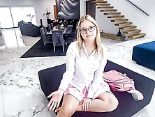 Stepbrother fingers his stepsisters pussy