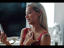 Photographer Freezes and Fucks Celebrity Yoga Influencer Veroni...