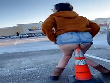 Dumb nerd impales her holes with a traffic cone