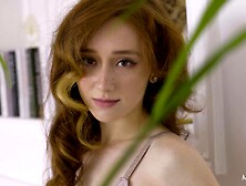 Warm Me Up - Alice Mido