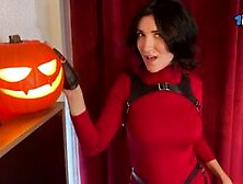 Halloween Ada Wong Forgot To Put On Her Panties And Was Well Fucked