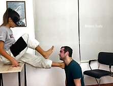 ENOLA - EXTREME FACEBUSTING - NIGHTMARE - FOOTSLAPPING,  FOOT BIZARRE