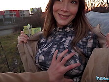 Public Agent - Hot Venezuelan Babe Sucks and Fucks for Cash in Public