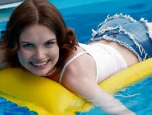 A sexy short solo with Milka Wey by the pool