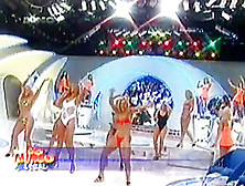 Axe Blond na Banheira do Gugu