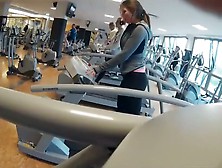 Fit Girl's Workout Is Secretly Filmed
