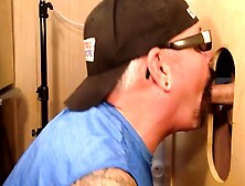 Gloryhole Cocksucking Dilf Sucks Penis