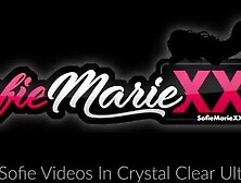 Pretty cougar Sofie Marie Snatch Eaten By Dyke Hot