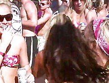 Springbreaklife Video: Texas Beach Party