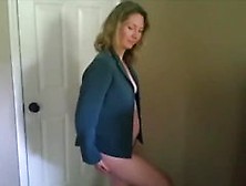 Man Films A Milf Sucking And Masturbating