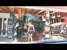 Sfizy goes shopping.... avi