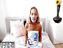 Mofos - Charles Dera give Mylene Monroe a Ride and a Sandwich & she thanks him by Fucking his Dick