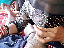 Father-in-law left the younger daughter-in-law before going home