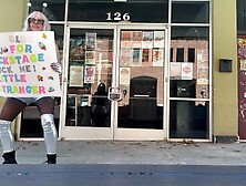 Suzy’s Waitng to blow her favourite band!! Full movie scene on onlyfans!!