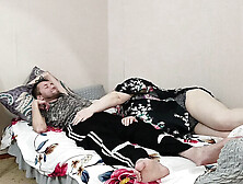 Neighbor MILF Surprise Blowjob and Swallows Cum - Zona901 Homemade