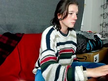 Real female masturbation caught on cam
