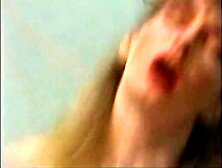 Trafic Feminin - full French movie scene