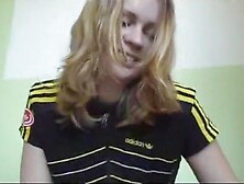 teen 18+ blonde babe fucks pussy hard