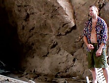 Lederschlampe Fickt Mich Hart Im Urlaub