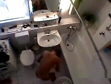 spying 19 years old Eline in our Bathroom