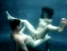 Sexo bajo el agua