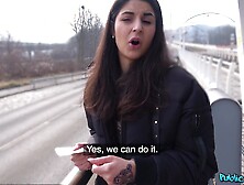 Outdoor hard sex is unforgettable experience for Stacy Sommers