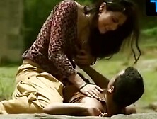 Pallavi Sharda Breasts Scene in Begum Jaan