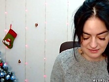 Hot Amateur Bombshell - Solo WebCam Masturbation Session