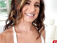 FIT18 - Avery Moon - 50kg - Slender Amateur Yoga Instructor Gets Creampie From Agent