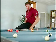 Boyfrend Fuck Beautu00E9S Thau00Eflandaises U00E0 La Table De Billard