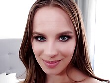 Hqcollect 1695 - Jillian Brookes