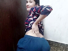 Hot desi aunty Dimpledrecoil3 with big nipples gets down and dirty