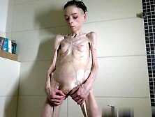 anorexic bath & play with a dick