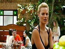 Focus (2015) Margot Robbie, Daniella Short