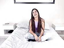 Argentina Morena Debut