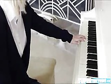 Funsize And Lean Sammie Daniels Gets Fucked By Piano Teacher