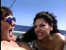 LESBIAN GIRLFRIENDS - milf smut