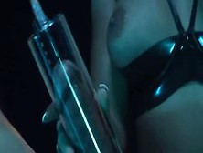 Latexmistress fully enjoyes her Fuckslave