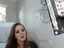 Amazing Hot Chick Having a Orgasm on Cam