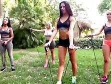 española: Blowjob,  Doggy & Cowgirl Porn