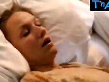 Tova Magnusson-Norling Underwear Scene in Knulltradet