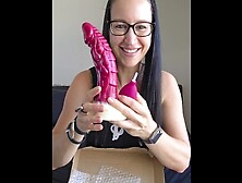 Finally a Squirting Dildo and Toy Holder - Unboxing (Code TOYQUEEN Oxy Shop)