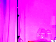 Curvaceous Babe Jenifer Mendes Shares her Plump Ass with You